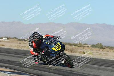 media/Nov-01-2025-CVMA (Sat) [[fc0f7531b8]]/Race 13-Femmewalla-Femmewalla UL/